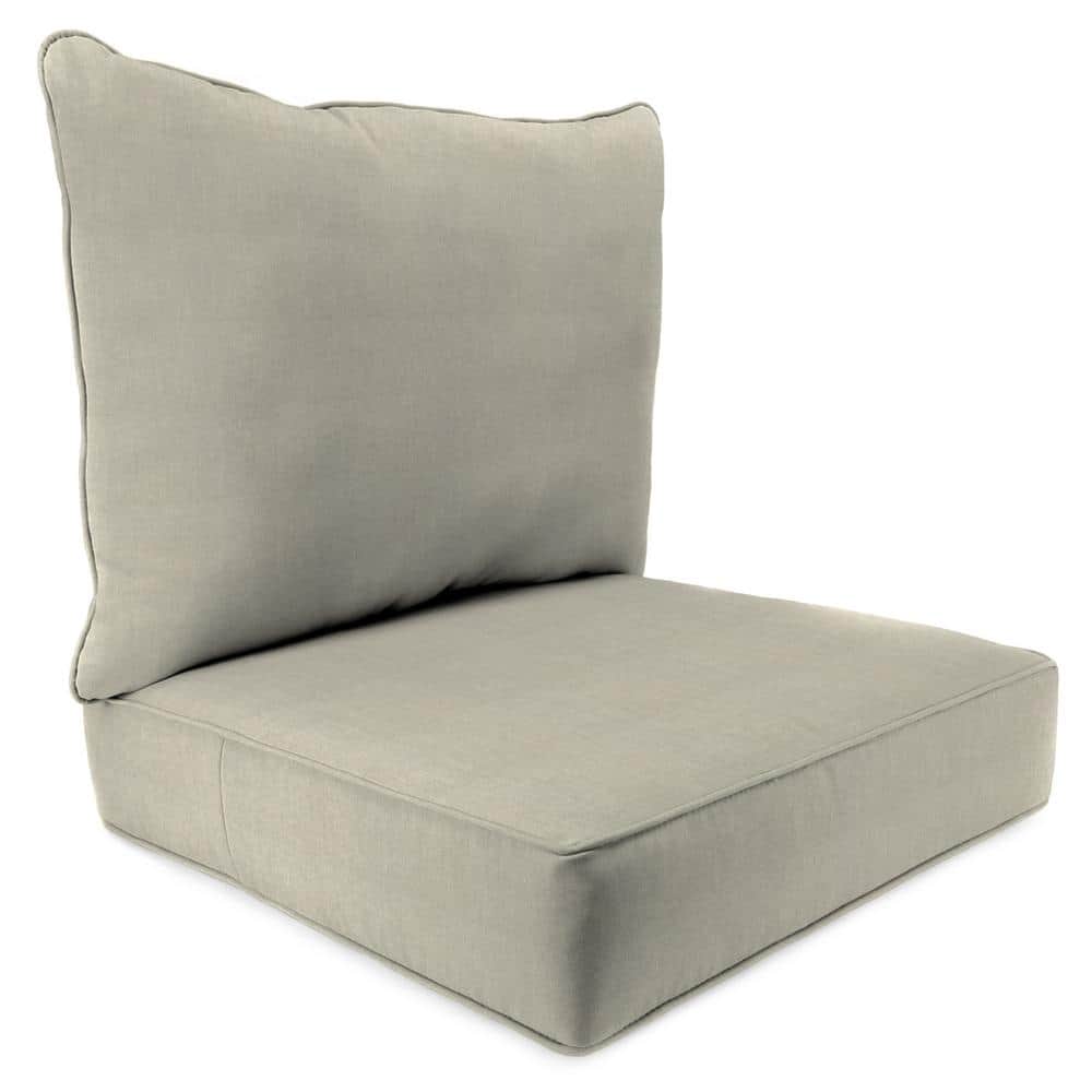 https://images.thdstatic.com/productImages/8a56be02-daa6-5c21-9f36-383b98d69f83/svn/jordan-manufacturing-outdoor-dining-chair-cushions-9740pk1-2124l-64_1000.jpg
