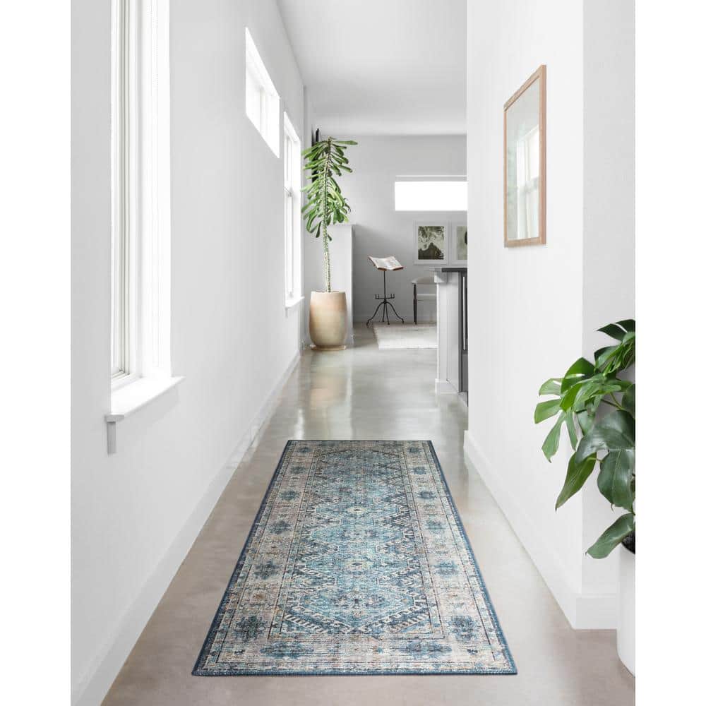Denim and Natural Easy-Care Wool Blend 2' x 5' Area Rug