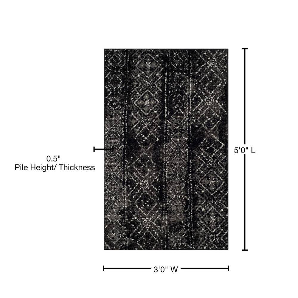 Black and Silver Geometric Low Pile Area Rug, 3' x 5'