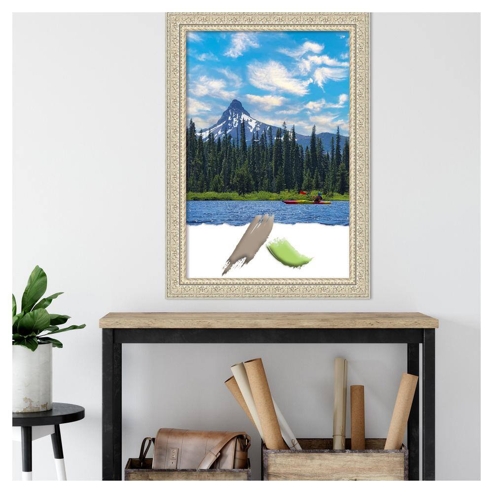 Elegant Cream Ornate Wood Wall Picture Frame