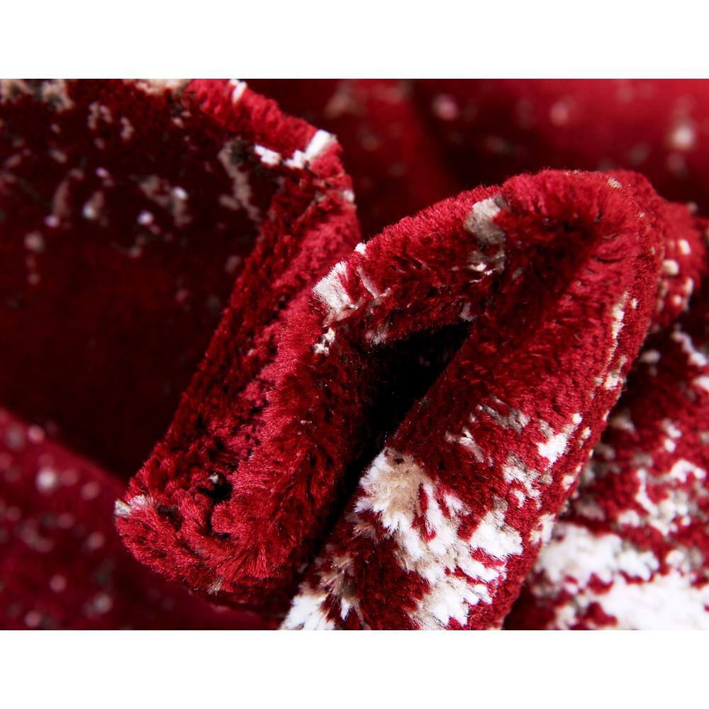 Chic Burgundy Synthetic 9' x 12' Rectangular Indoor Rug