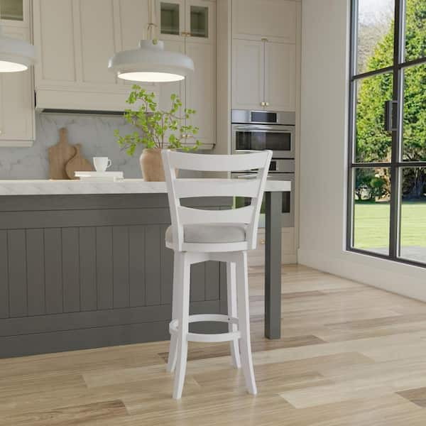 White wood deals counter height chairs