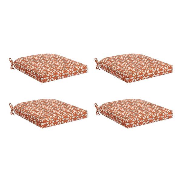 Hampton Bay 20 in. W x 20 in. D Universal Outdoor Seat Pad in Russet Geo Medallion (Set of 4)