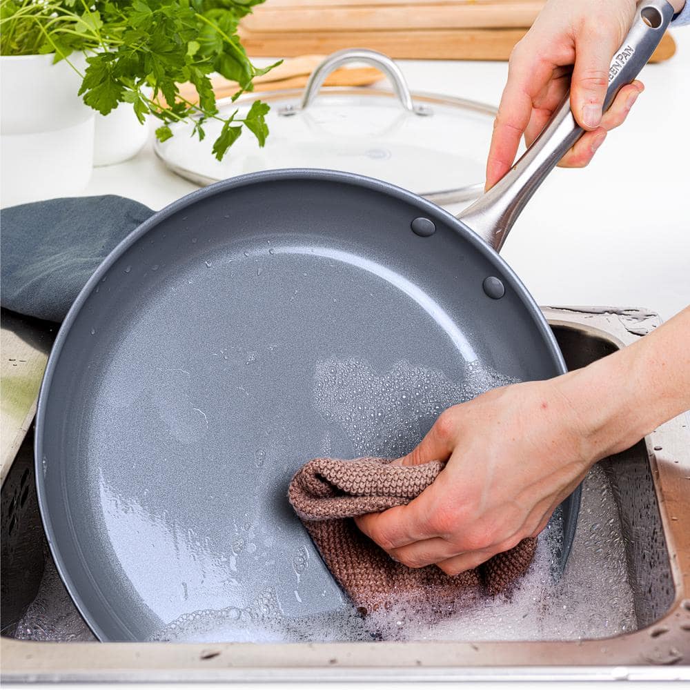 8" Gray Aluminum Ceramic Nonstick Fry Pan with Stainless Steel Handle