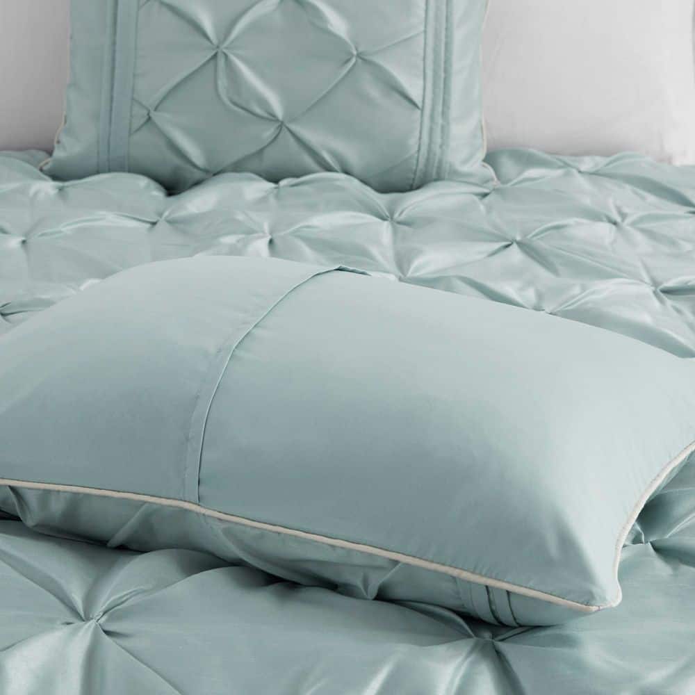 Seafoam Queen 7-Piece Pintuck Comforter Set