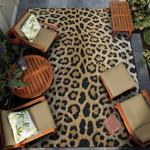 Dolce Amur Leopard New Gold 2 ft. x 4 ft. Indoor/Outdoor Area Rug