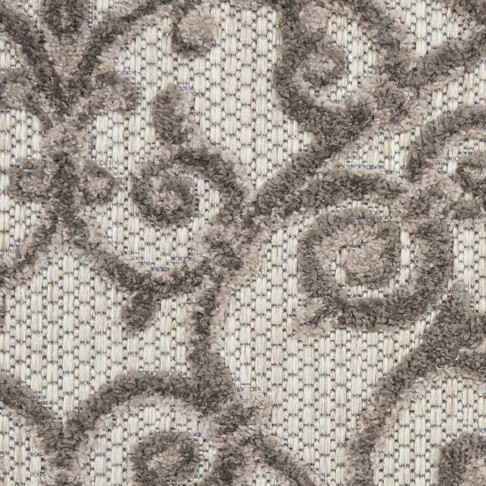 Aloha Floral Grey Charcoal Round 43" Synthetic Outdoor Rug