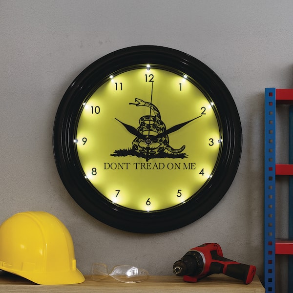 Don't Tread On Me LED Wall Clock-Patriotic Gadsden Decor 12 in.