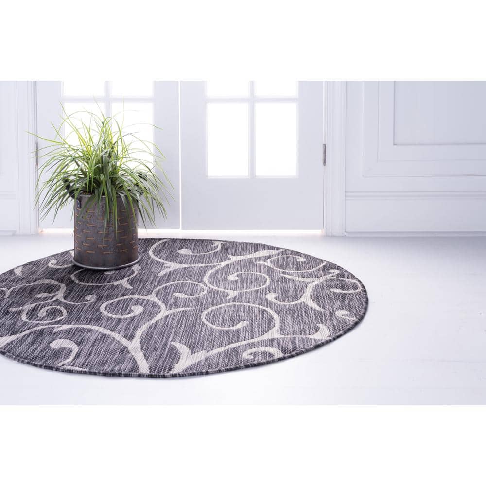 Charcoal Gray Round Stain-Resistant Outdoor Rug