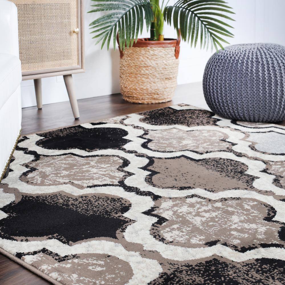 Ivory Trellis Elegance 8' Square Synthetic Area Rug