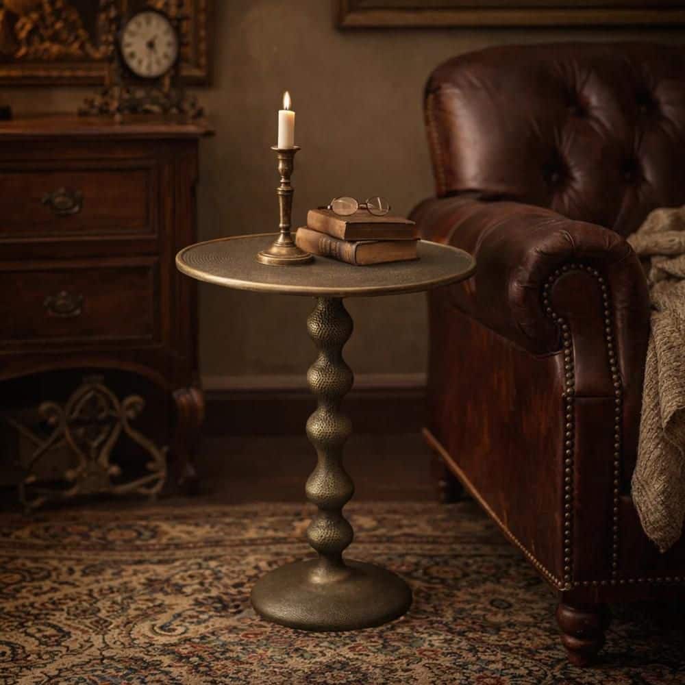 15 in. Brass Round Metal End/Side Table with Hammered Texture - thumbnail 3