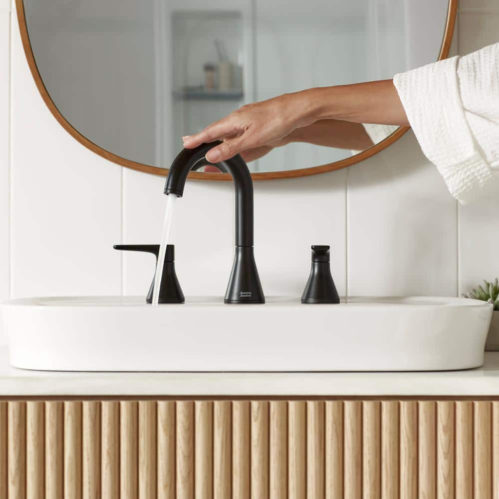 Matte Black Widespread 2-Handle Bathroom Faucet with Drain Assembly