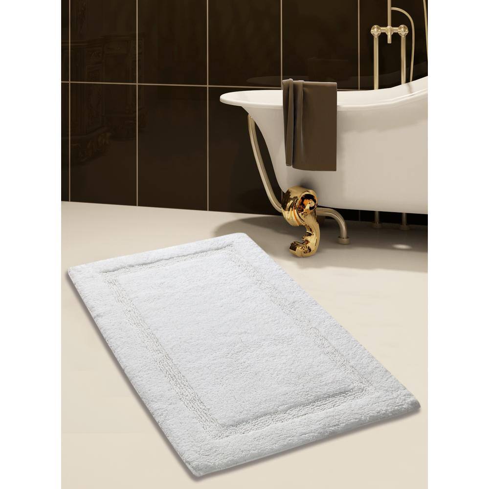 White Cotton Tufted Bath Rug with Latex Backing