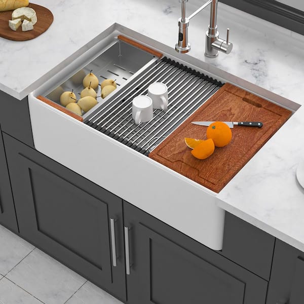 33 in. Farmhouse Single Bowl White Ceramic Kitchen Sink with Workstation
