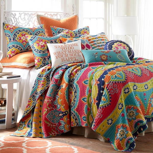 White pillow store with colorful tassels