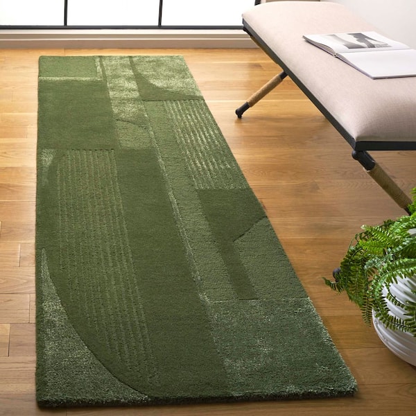 Fifth Avenue 2 ft. x 5 ft. Green Contemporary Geometric Runner Rug