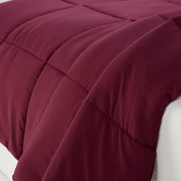 Serta Simply Clean 3-Piece Burgundy Solid Microfiber Full/Queen Comforter  Set OZT018CHQBUR - The Home Depot