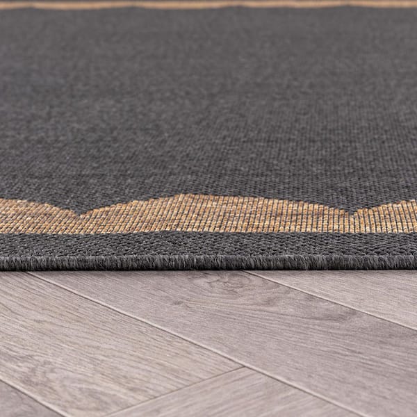 Scallop Border Dark Gray/Natural Easy-Care Jute-Style Indoor/Outdoor Flat Woven Area Rug 5 ft. x 7 ft. Dark Gray