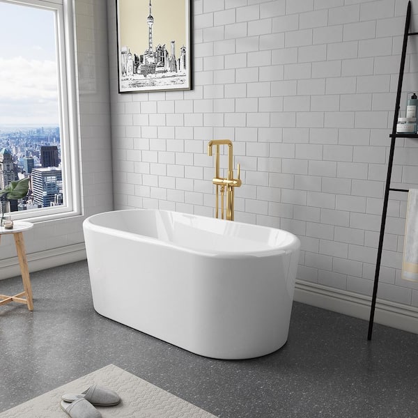 ROSWELL Caserta 67 in. x 27.6 in. Acrylic Flatbottom Soaking Bathtub in White