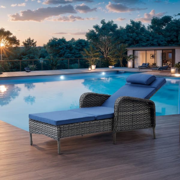Gray 1-Piece Wicker Outdoor Chaise Lounge with Blue Cushions
