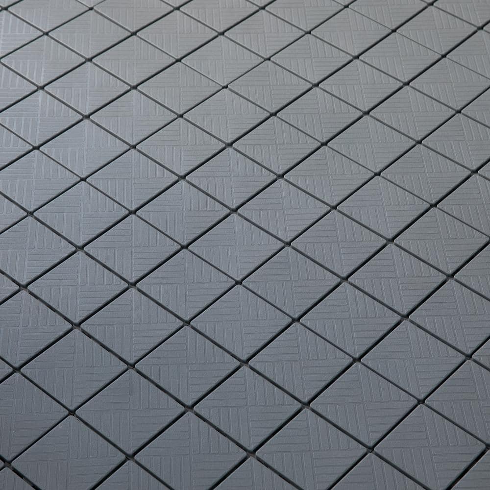 Gray Plastic Interlocking Square Outdoor Deck Tiles with Water Protection