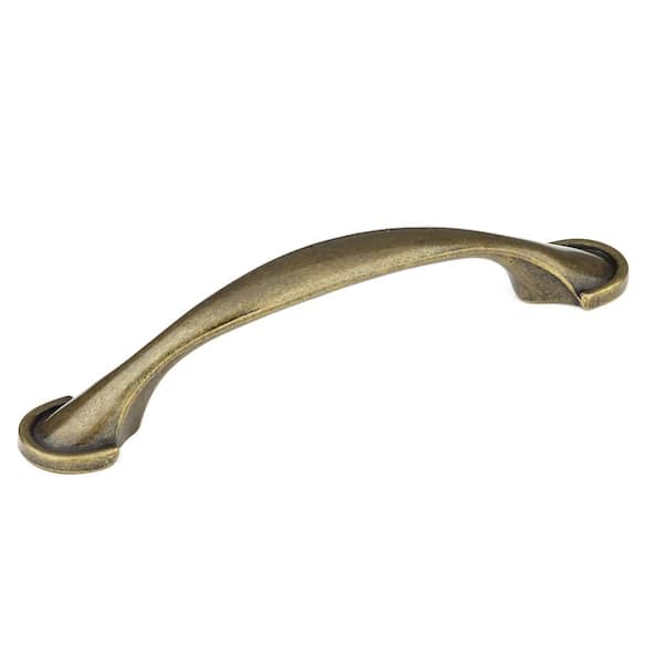 Richelieu Hardware Mericourt Collection 3 3/4 in. (96 mm) Regency Brass Traditional Cabinet Arch Pull