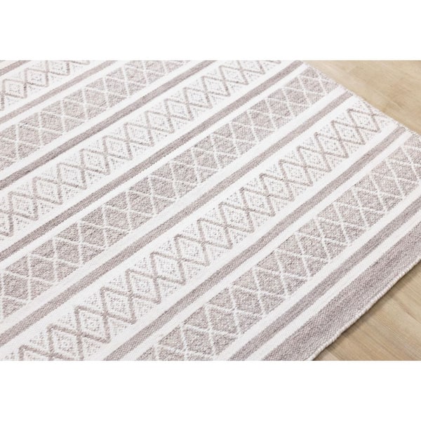 Cindara Collections 5 ft. x 8 ft. Beige Geometric, Stripes, Tribal/Southwestern Indoor Area Rug