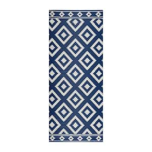 Milan Navy Creme 2 ft. 3 in. x 6 ft. Reversible Recycled Plastic Indoor/Outdoor Area Rug