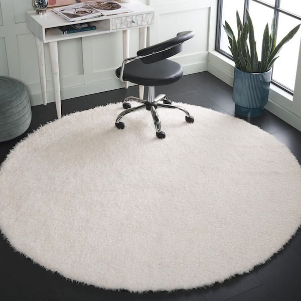 Lindsay Shag 7 ft. x 7 ft. Ivory Modern Solid Round Area Rug