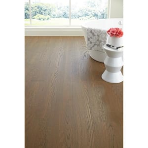 Potter's Clay White Oak 2/7 in. T x 5 in. W Click Lock Wire Brushed Engineered Hardwood Flooring (16.7 sq.ft./case)