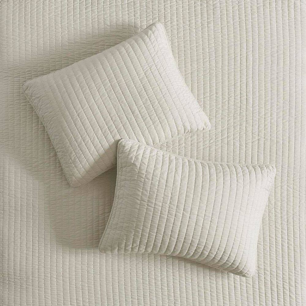 Beige Twin Reversible Microfiber Quilt Set