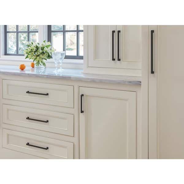 Appoint 6-5/16 in. (160mm) Traditional Matte Black Bar Cabinet Pull