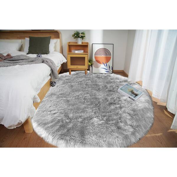 Ghouse 5x5 Soft Grey Faux Fur Round Rug, Machine Washable Area Rugs for  Bedroom Fluffy Rugs for Living Room,Carpet Sheepskin Rug 