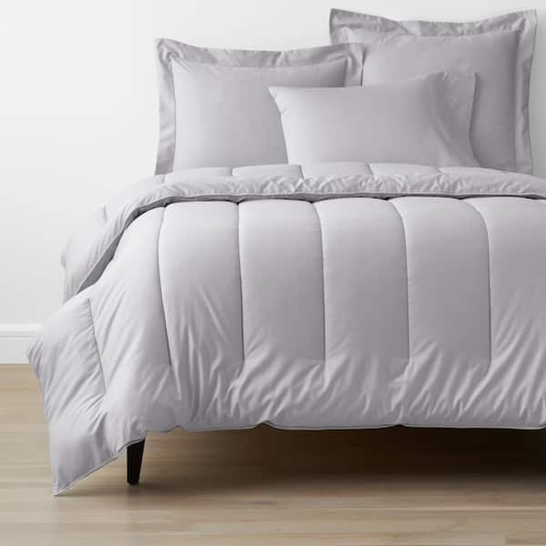 The Company Store Company Cotton Gray Mist Solid 300-Thread Count Wrinkle-Free Sateen Full Comforter