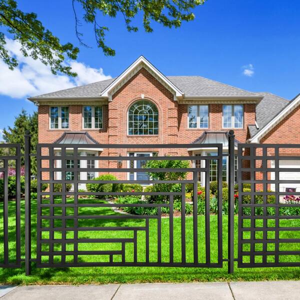 ALEKO Kyiv Style 5 ft. x 8 ft. Black Iron Fence Panel