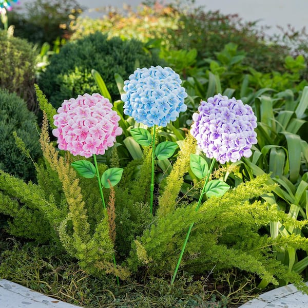 Glitzhome 24 in. H Metal Hydrangea Yardstake, Wall Decor (3-Pack