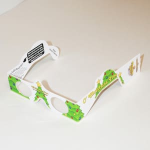 Magical 3-D Christmas Tree Paper Glasses