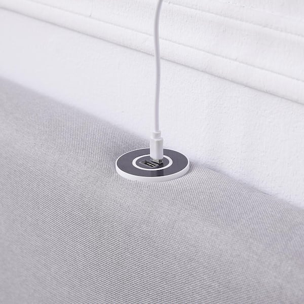 Upholstered Bed Frame with Headboard and Wingback Light Grey Queen Size Bed Frame Platform Bed with USB and Type-C Ports