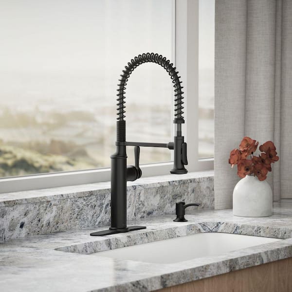 Sous Pro-Style Single Handle Pull Down Sprayer Kitchen Faucet in Matte Black