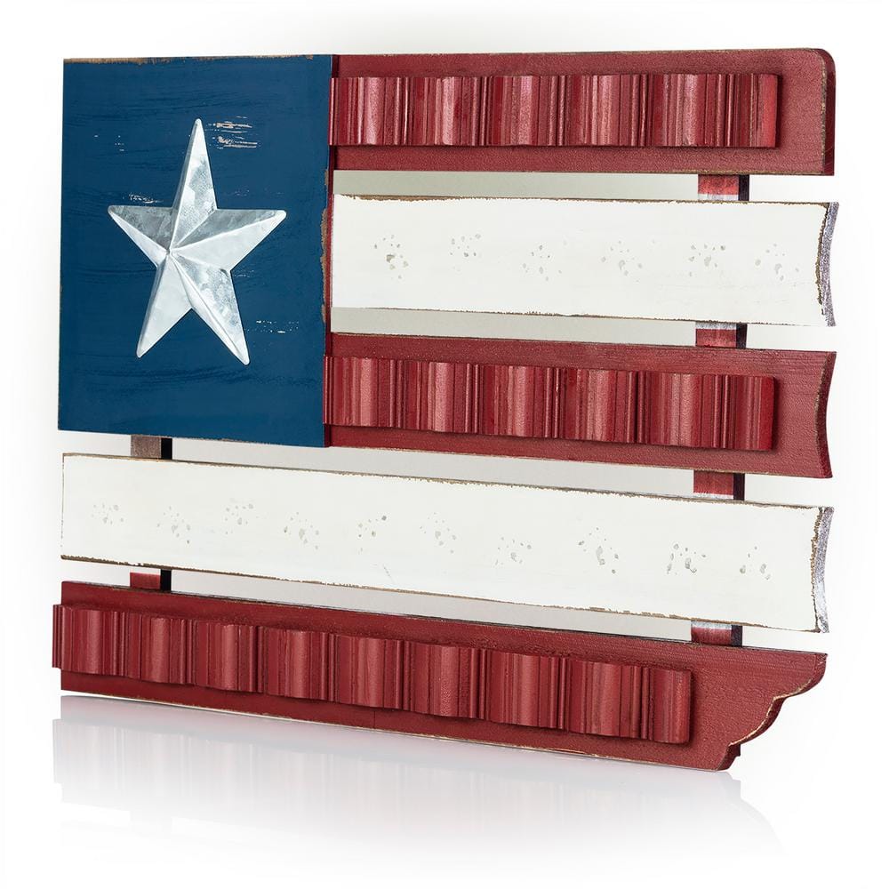 Alpine Corporation Wood & Metal American Flag Wall Decor  16-in Tall in Red  White & Blue