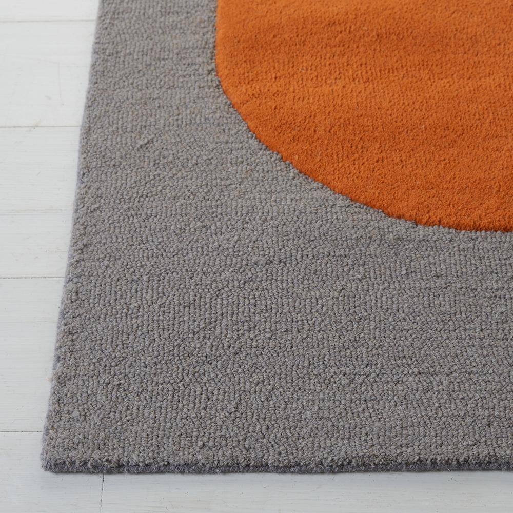 Grey and Black Hand-Tufted Wool Area Rug, 8' x 10'