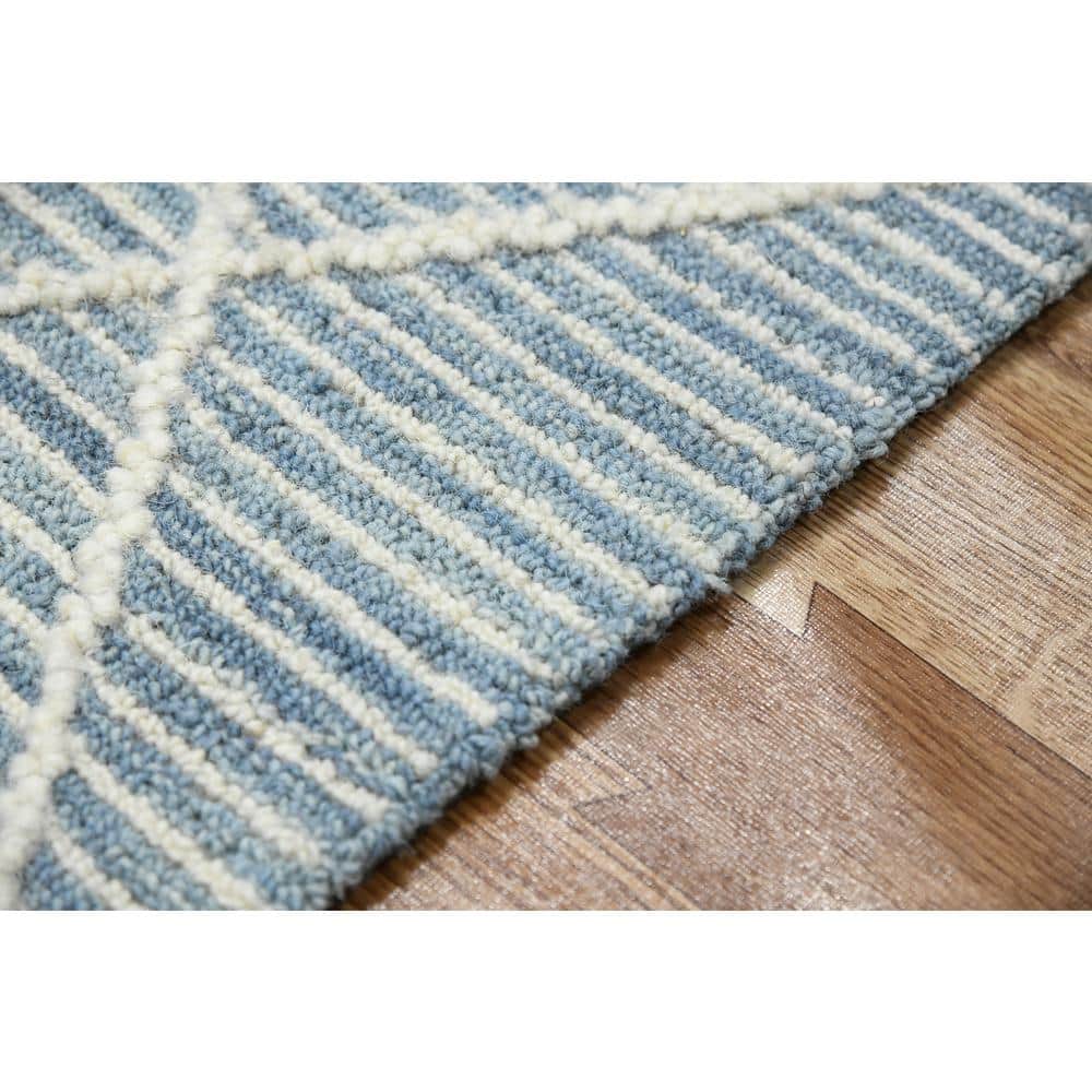 Handmade Tufted Blue Wool Scatter Rug 2' x 3'