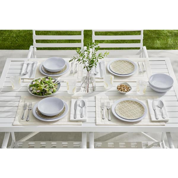 Taryn Melamine Accent Plates in Khaki Trellis (Set of 6)