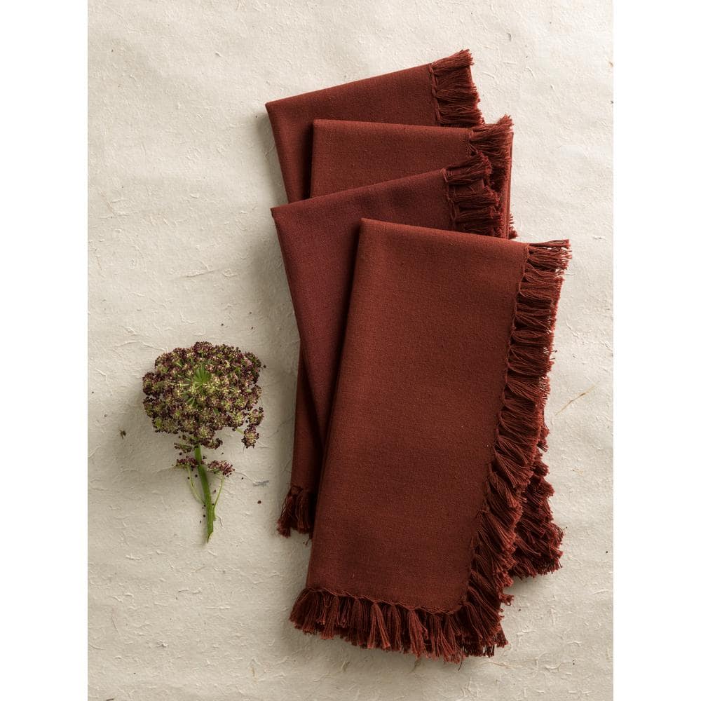 https://images.thdstatic.com/productImages/8ba23534-631a-4411-884f-5e8d94fc469e/svn/browns-tans-april-cornell-cloth-napkins-napkin-rings-nwess18-choc-64_1000.jpg