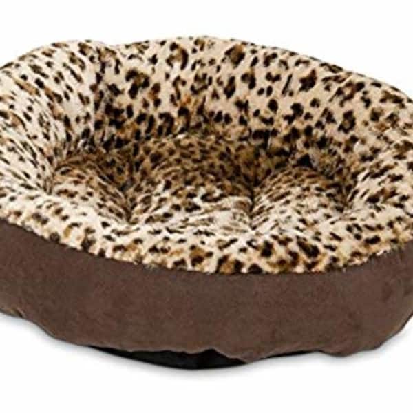Petmate 19 in. x 17 in. Round Animal Print Small Pet Bed