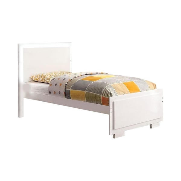 Unbranded Henry 1-Piece White Wood Frame Full Platform Bed