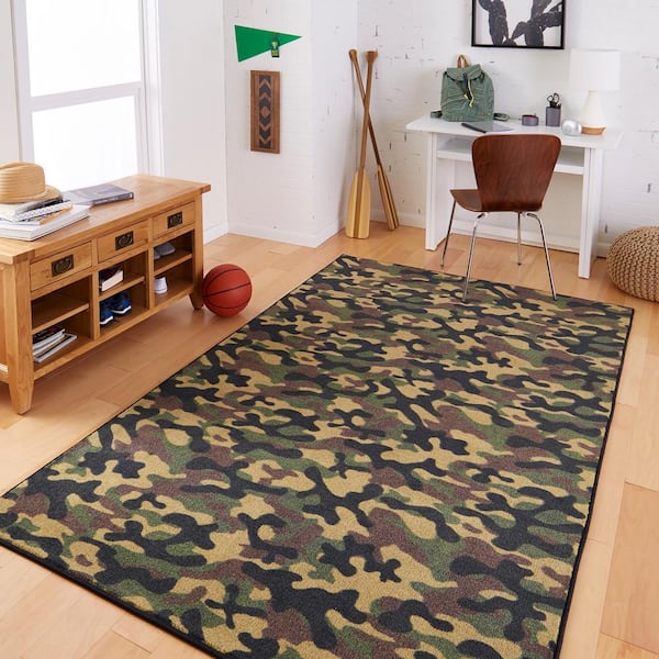 ALAZA Green Black Camouflage Military Non Slip Area Rug 5' x 7' for Living Dinning Room Bedroom Kitchen Hallway Office Modern Home Decorative 