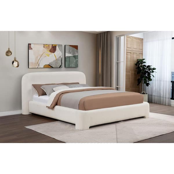 Avera White Wood Frame California King Platform Bed