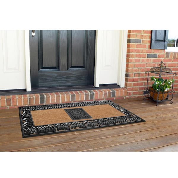 Sentinel Brown 24 in. x  57 in. Rubber Olive Border Monogrammed C Indoor Outdoor Door Mat