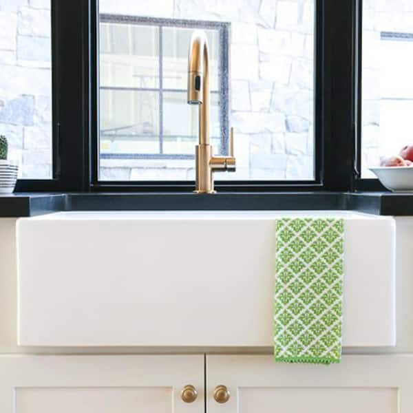 Austen 30 in. Farmhouse Apron-Front Undermount Single Bowl Crisp White Fireclay Kitchen Sink with Drain